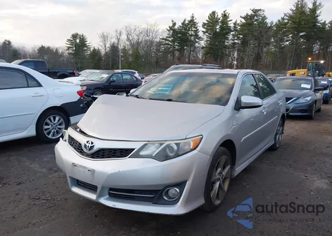 2014 Toyota Camry Se Sport z USA, uszkodzony, nr VIN 4T1BF1FK6EU741707